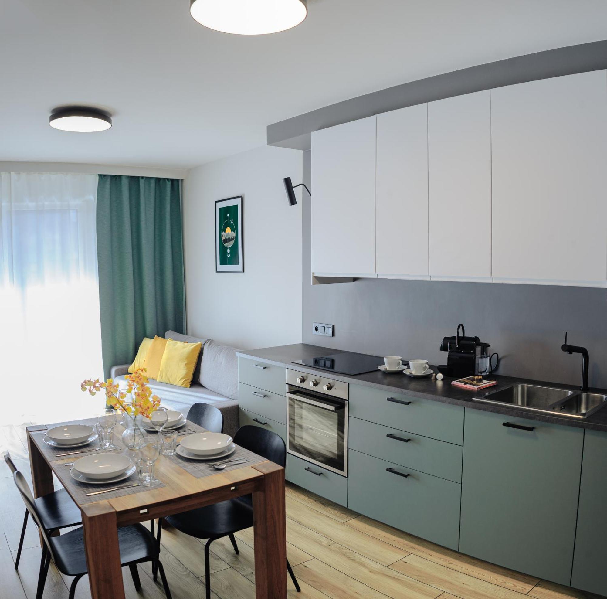 Like Home Apartments Краків Екстер'єр фото