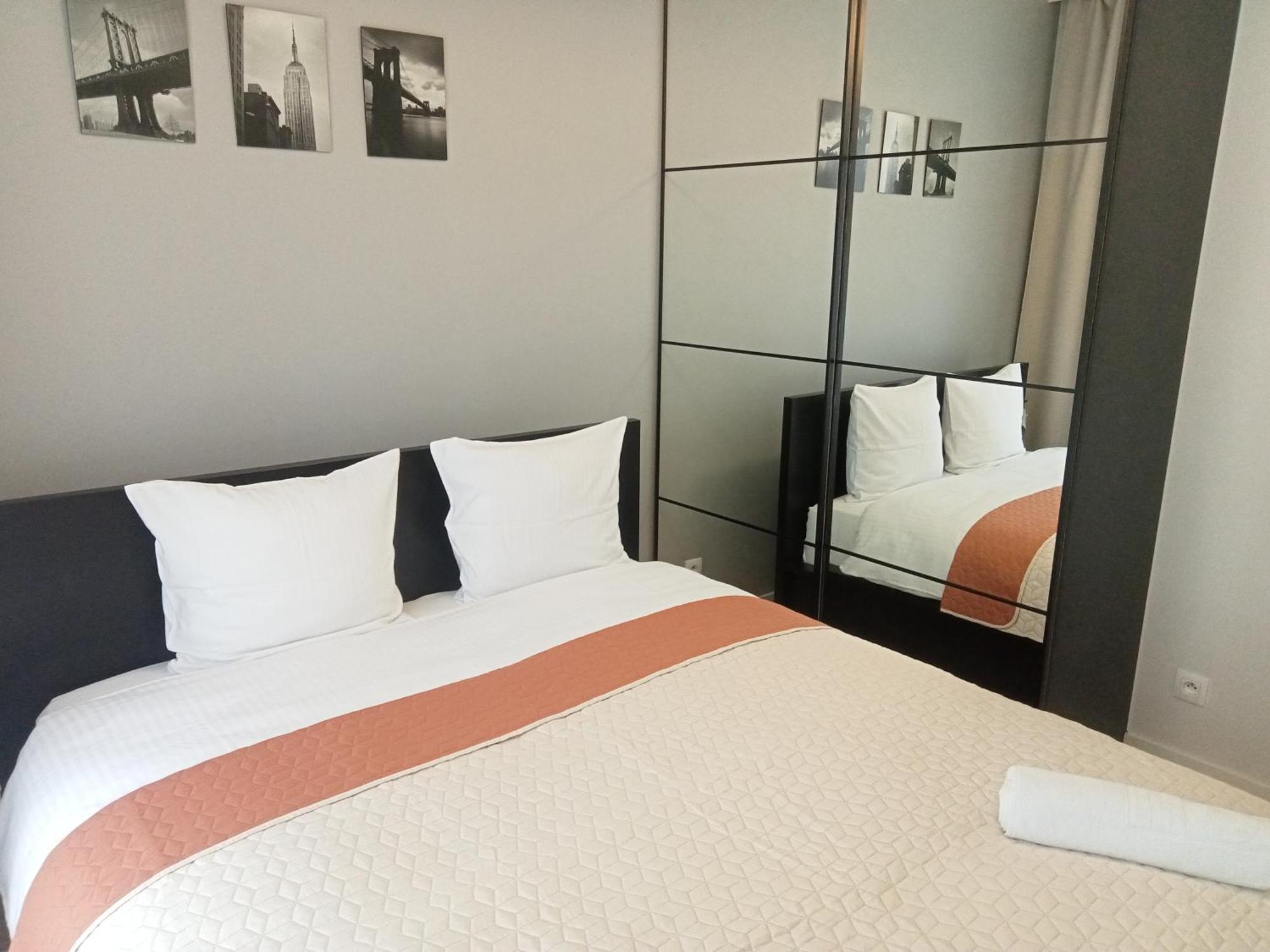 Like Home Apartments Краків Екстер'єр фото